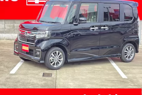 2582　ホンダ　N-BOX　カスタムL　届出済未使用車のサムネイル